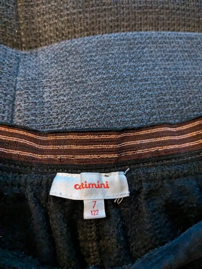 Short catimini taille 7 ans - photo numéro 2