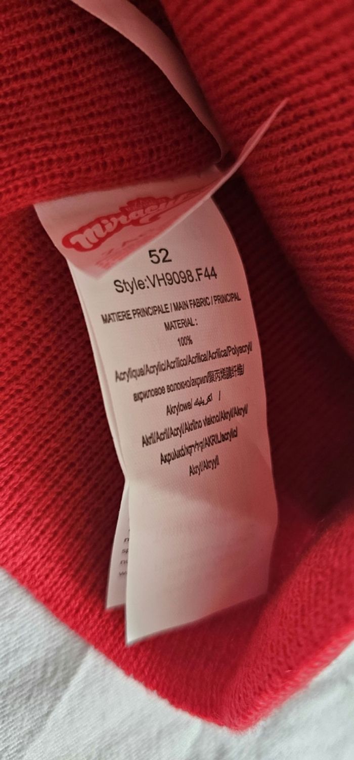 Ensemble neuf bonnet et gants Miraculous Ladybug –Girl Power - photo numéro 3