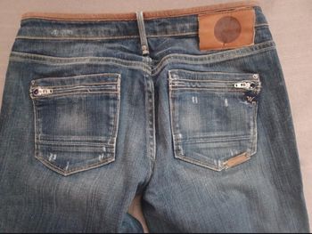 Jeans Le Temps des Cerises taille 28