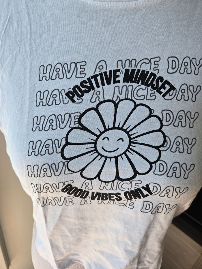 T-shirt blanc - photo numéro 2