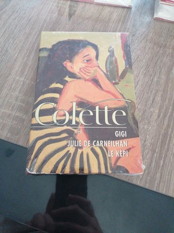 Livre Colette 3 histoires neuf sous blister