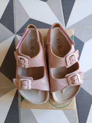 Sandales fille Sunyva cuivre zèbre rose pailleté Kickers 29