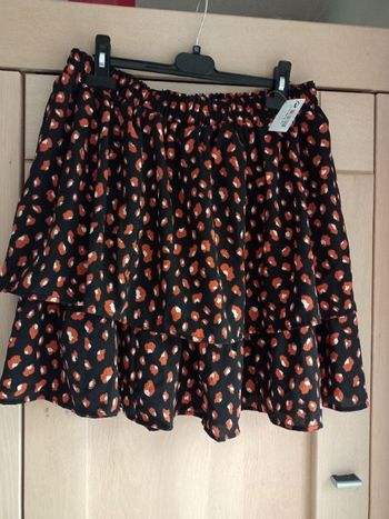 Jupe taille élastique taille XL neuve avec l'étiquette