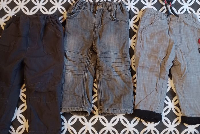 Lot pantalons 18 mois hiver - photo numéro 2