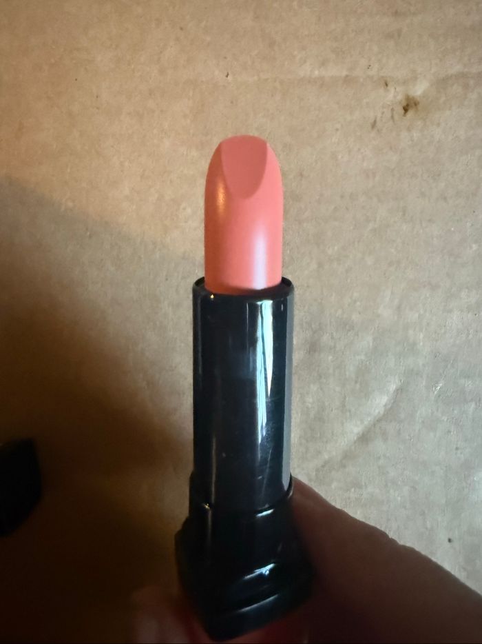 Rouge à lèvres Bourjois rouge Édition  pêche cosy - photo numéro 4