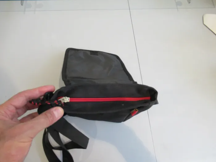 Pokémon Pokéball Sac à Bandoulière - photo numéro 5