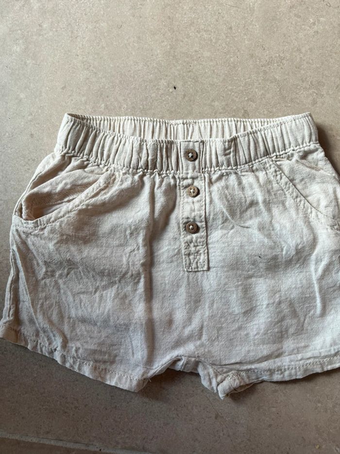 Short beige uni garçon 24 mois