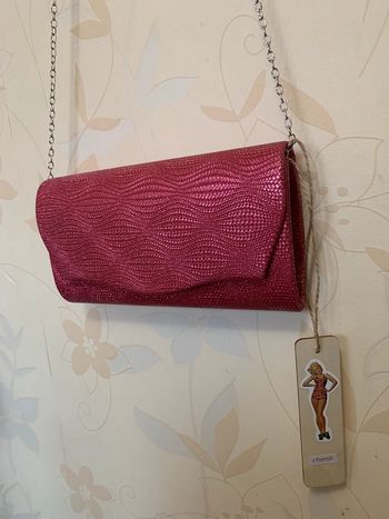 Sac pochette rose à bandoulière