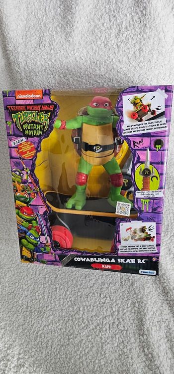 TEANAGE MUTANT NINJA TURTLE - COWABUNGA SKATE RADIOCOMMANDE RAPHAEL - Neuf
