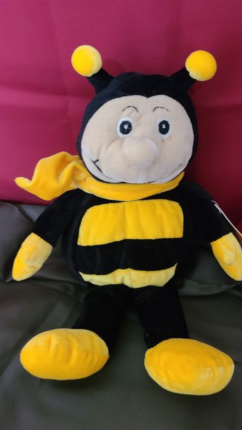 peluche abeille Althans Club