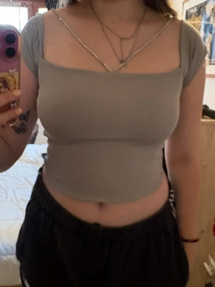 Crop top
