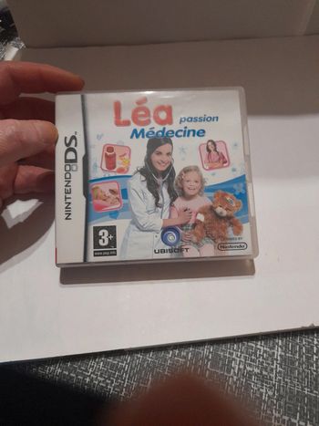 Léa passion médecine Nintendo DS