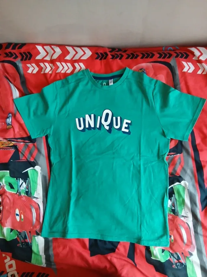 Lots de 6 tee-shirts Okaïdi taille 14 ans - photo numéro 4