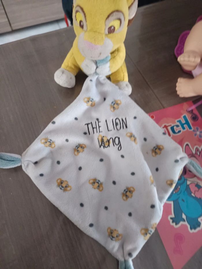 Nain nain roi lion - photo numéro 2