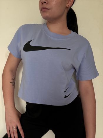 Tee-shirt Nike crop oversize violet logo noir
