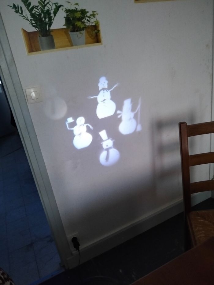 Projecteur lumineux avec motifs - photo numéro 6