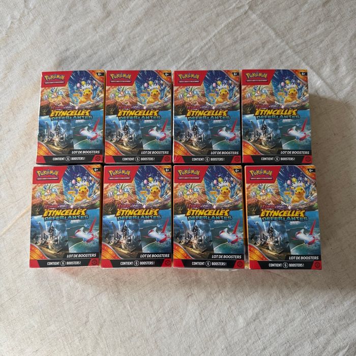 Lot de 8 Bundles EV8 FR – Étincelles Déferlantes (6 boosters chacun)