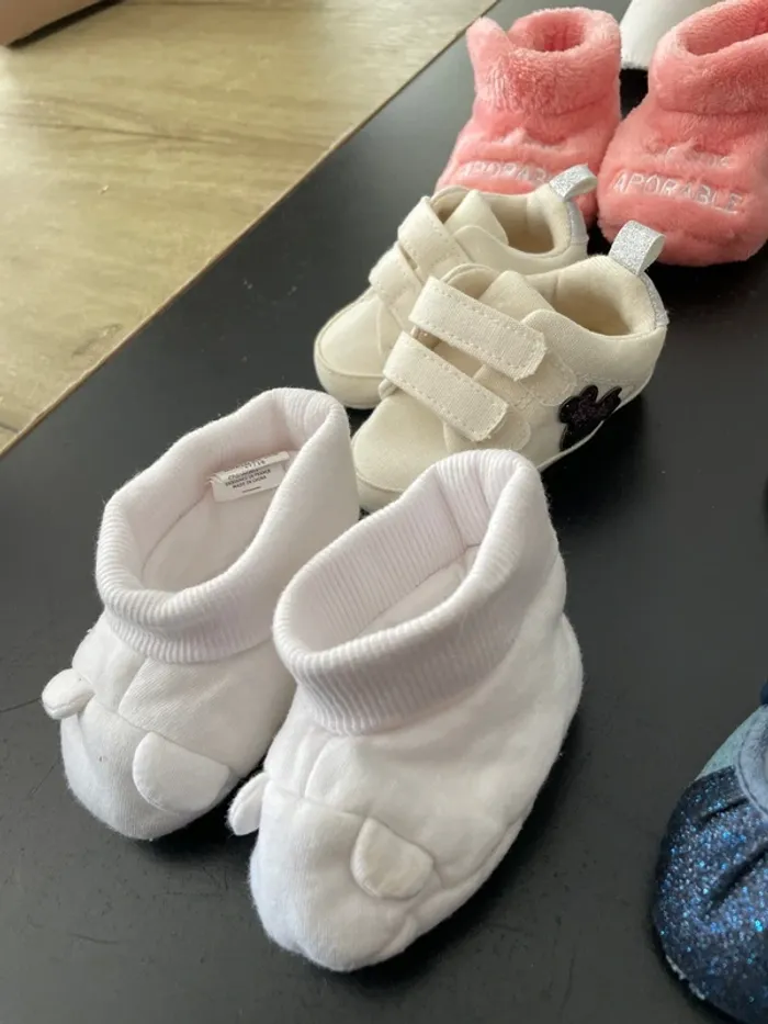 Lot de 8 paires de chaussures bébé - photo numéro 4