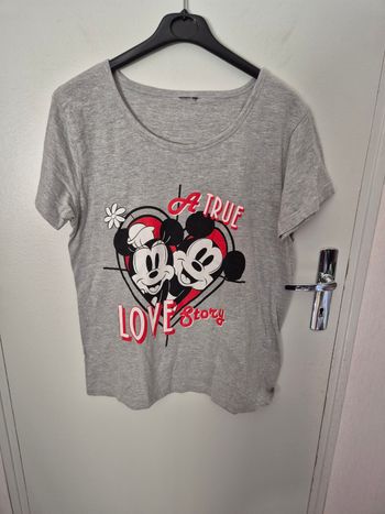 Magnifique tee-shirt Minnie Mouse taille 38