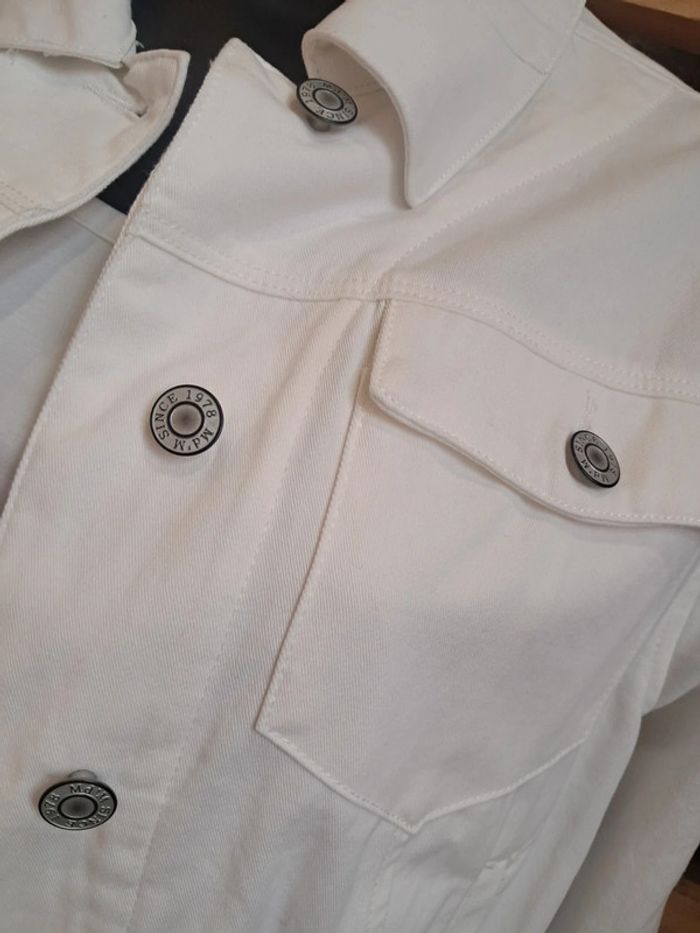 Md'M veste en jean blanc broderies T 44 neuve - photo numéro 3