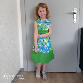 Robe à fleurs bleues et vertes 6ans
