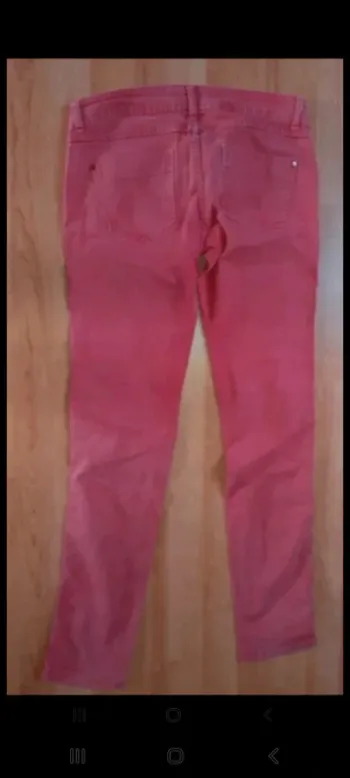 Jeans slim rouge pâle