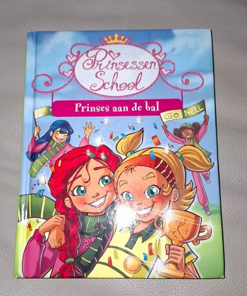 Boek : prinsessen school prinses aan de bal