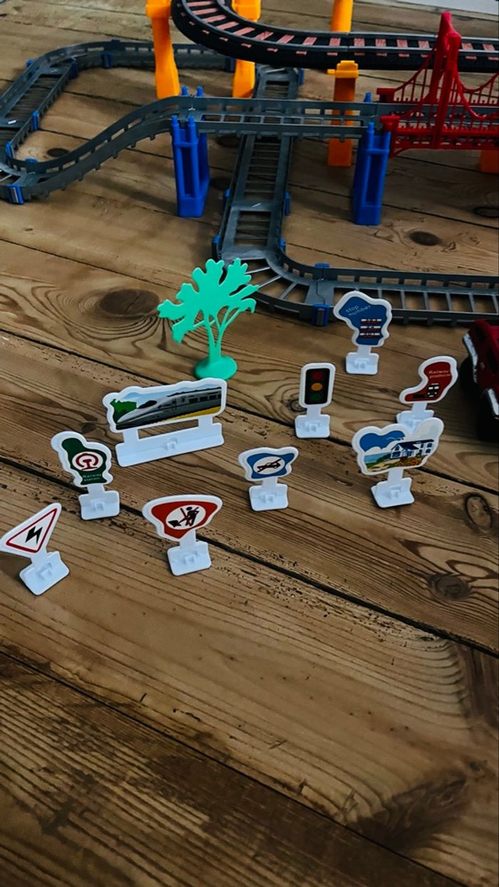 Train/circuit électrique - photo numéro 3