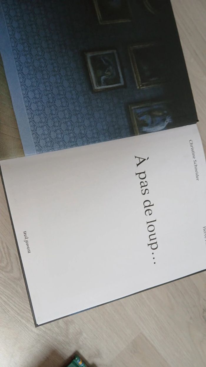 Livre à pas de loup.. - photo numéro 4