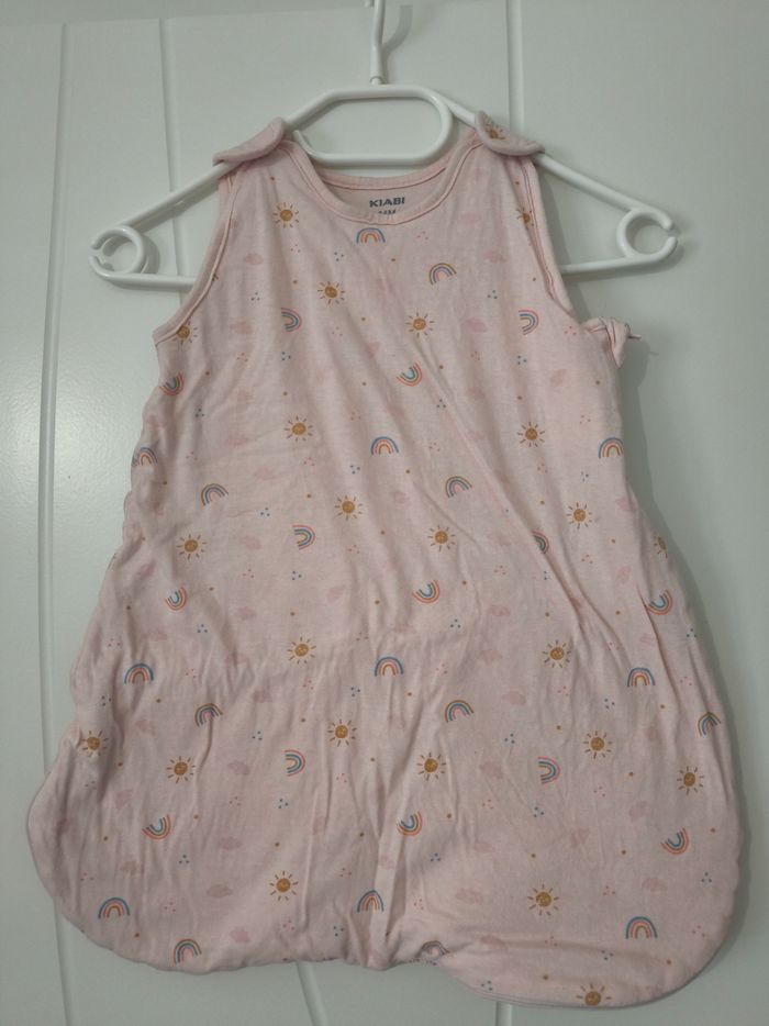 Gigoteuse Arc en ciel