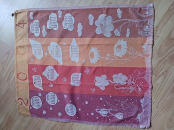 torchon coloré calendrier 2004