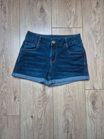 Short okaidi bleu brut 12 ans état neuf