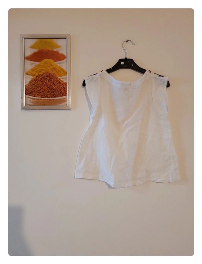 Magnifique petite blouse legere blanche "Lisa rose" taille 8 ans - photo numéro 10