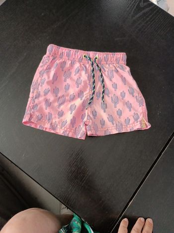 Maillot de bain tape à l'oeil 18 mois