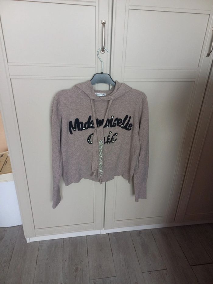 Pull femme à capuche