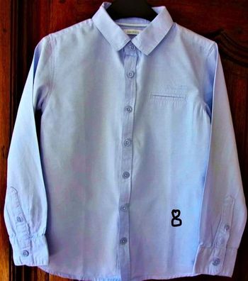 Très belle chemise - 8 ans