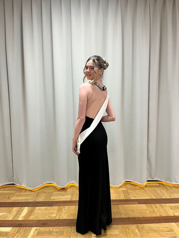 Robe de soirée à vendre - photo numéro 2
