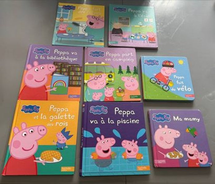 8 livres Peppa Pig avec 6 grands livres et 2 petits