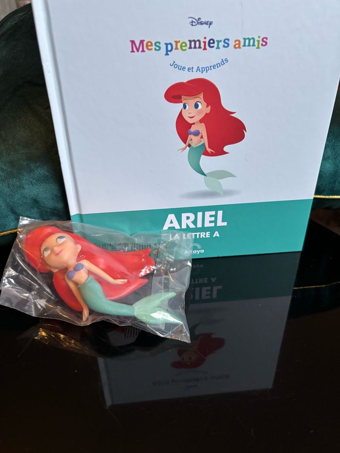 Figurine + Livre Ariel n 45 Mes Premiers Amis Disney Altaya