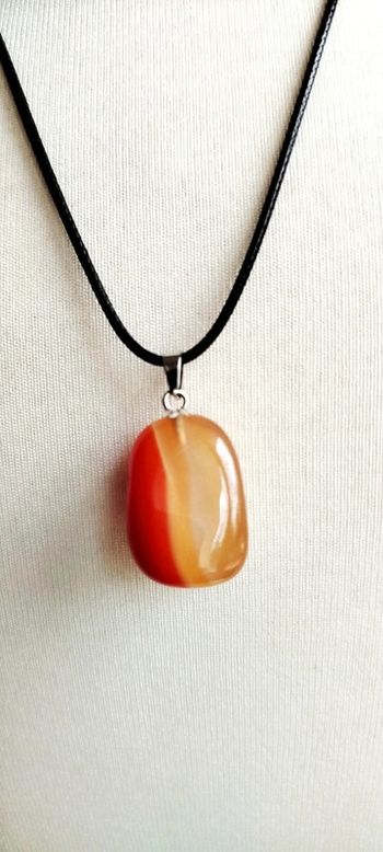 Collier pendentif en Agate Orange