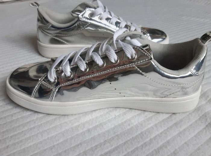 Baskets argentées kiabi 38 - photo numéro 4