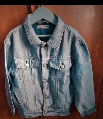 Veste en jean 8ans style vintage avec broderie au dos