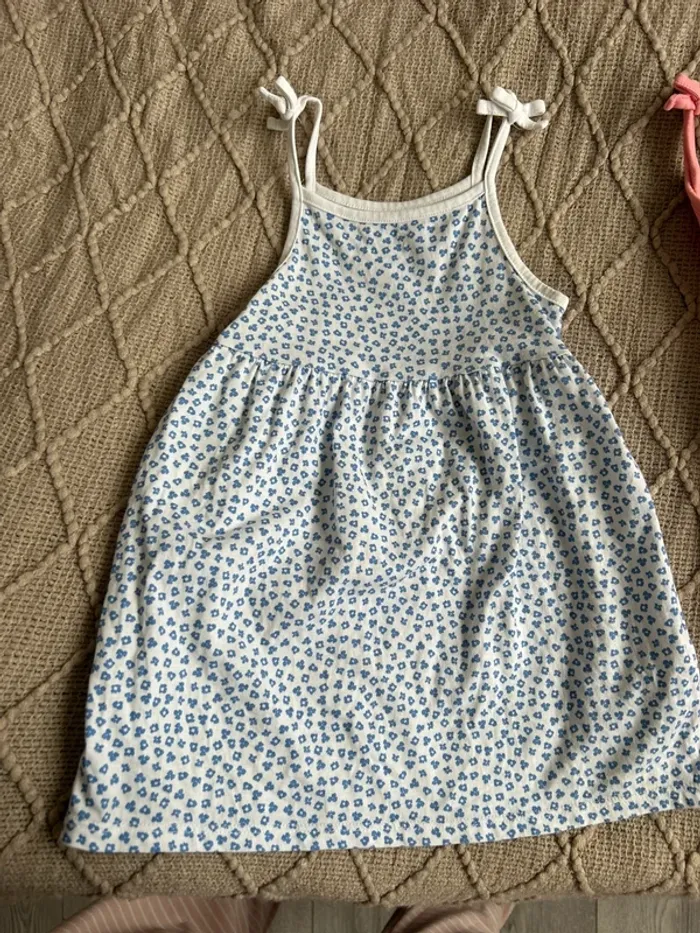 Lot deux robes 18 m - photo numéro 3