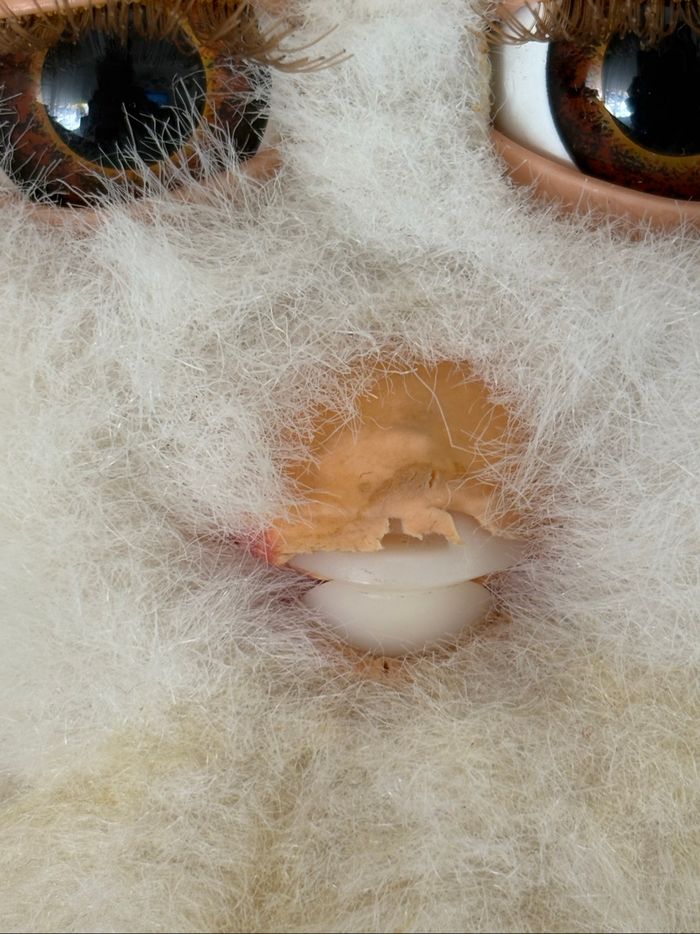 Furby blanc NON FONCTIONNEL - photo numéro 3