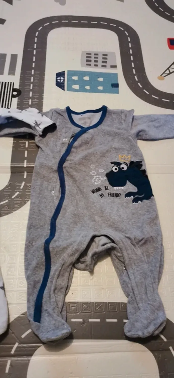 Lot 2 pijamas 1 pièce - photo numéro 2