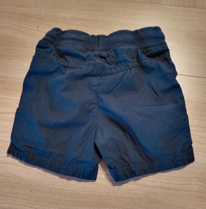 Short taille 18 mois (77-82 cm) - photo numéro 2