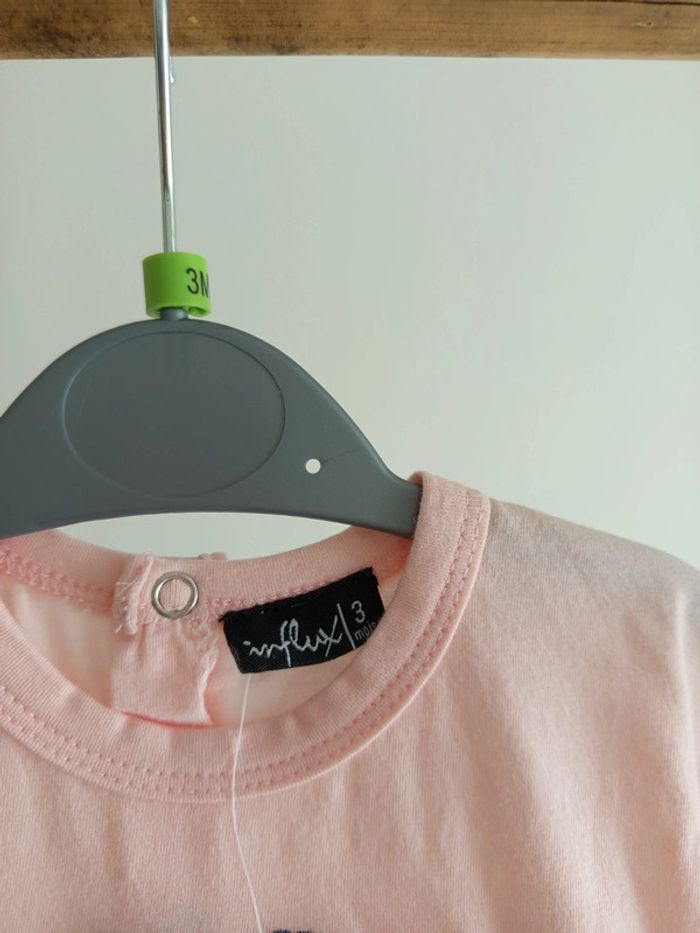 Combishort bébé fille 3 mois neuve - photo numéro 2