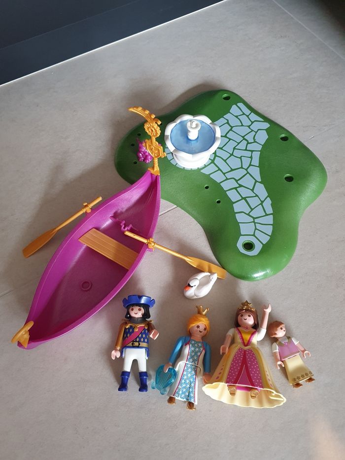Lot Playmobil princesses, prince, gondole et fontaine - photo numéro 3