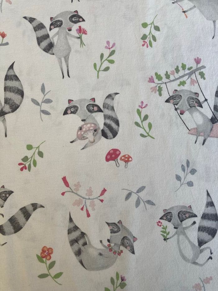 Parure de lit bébé Zara Home raton laveur fleurs champignons très bon état - photo numéro 2