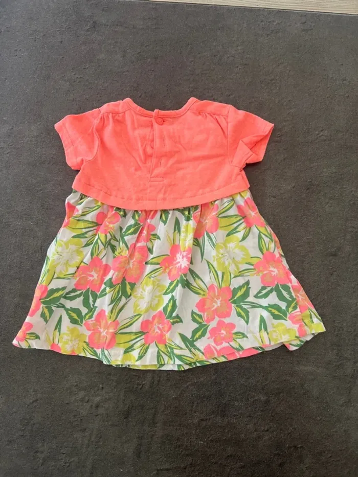 Robe 6 mois - photo numéro 3